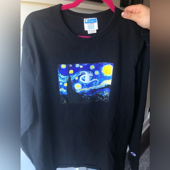 ✨2 for $25✨ Champion Vincent Van Gogh Starry Night Long Sleeve Shirt - Picture 1 of 4